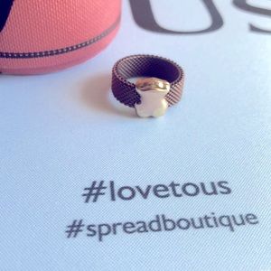 Tous ring